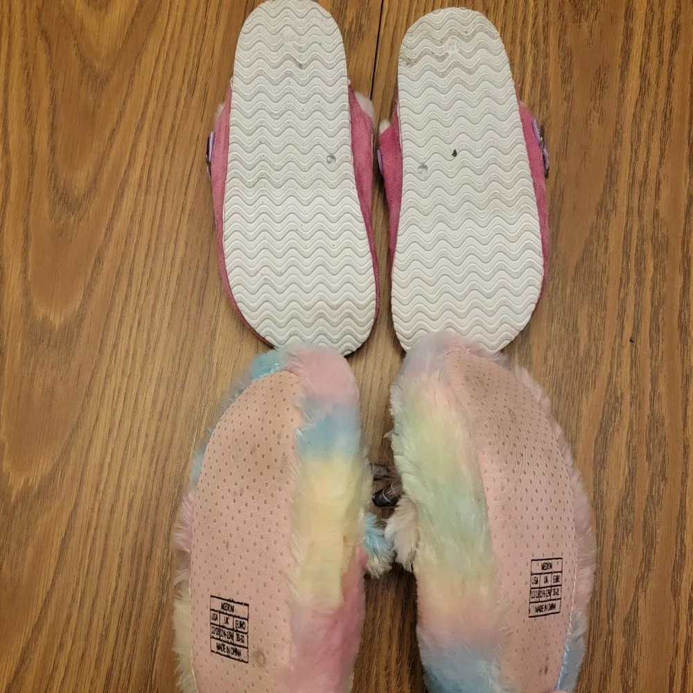 N/A unicorn slippers